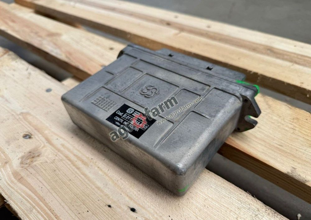 Komputer EHR Same Silver 100.4, Lamborghini - Système électrique: photos 2 Komputer EHR Same Silver 100.4, Lamborghini - Système électrique: photos 2