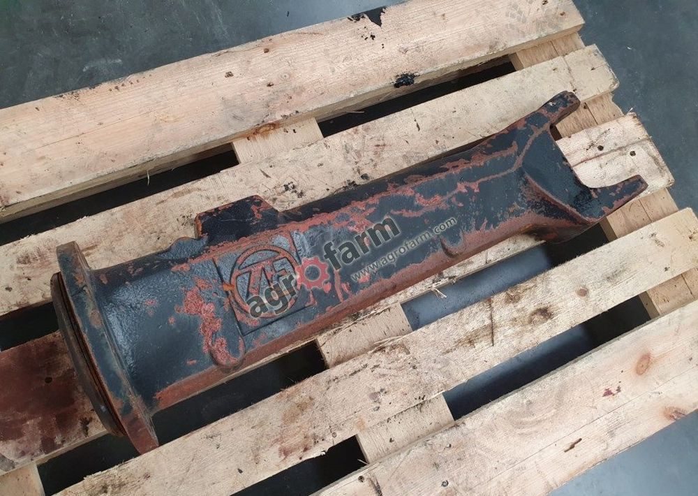 OBUDOWA MOSTU CASE 1056 1256 XL 4472453350 - Transmission: photos 2 OBUDOWA MOSTU CASE 1056 1256 XL 4472453350 - Transmission: photos 2