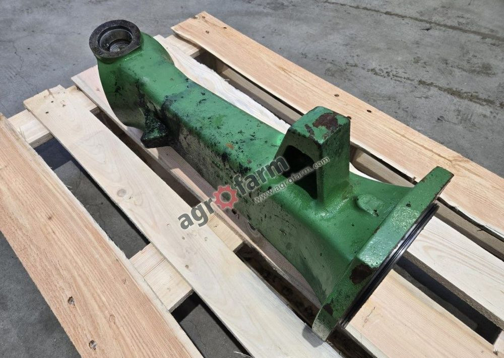 Obudowa most John Deere 6320, 6420, 6220, 6120 - Transmission: photos 2 Obudowa most John Deere 6320, 6420, 6220, 6120 - Transmission: photos 2