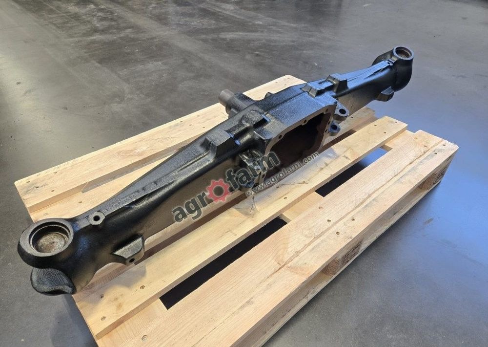 Obudowa przedniego mostu, New Holland L75, TL - Transmission: photos 2 Obudowa przedniego mostu, New Holland L75, TL - Transmission: photos 2