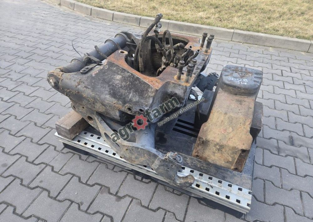 TUZ, przedni podnośnik, Massey Ferguson 8690 - Pièces de rechange: photos 2 TUZ, przedni podnośnik, Massey Ferguson 8690 - Pièces de rechange: photos 2