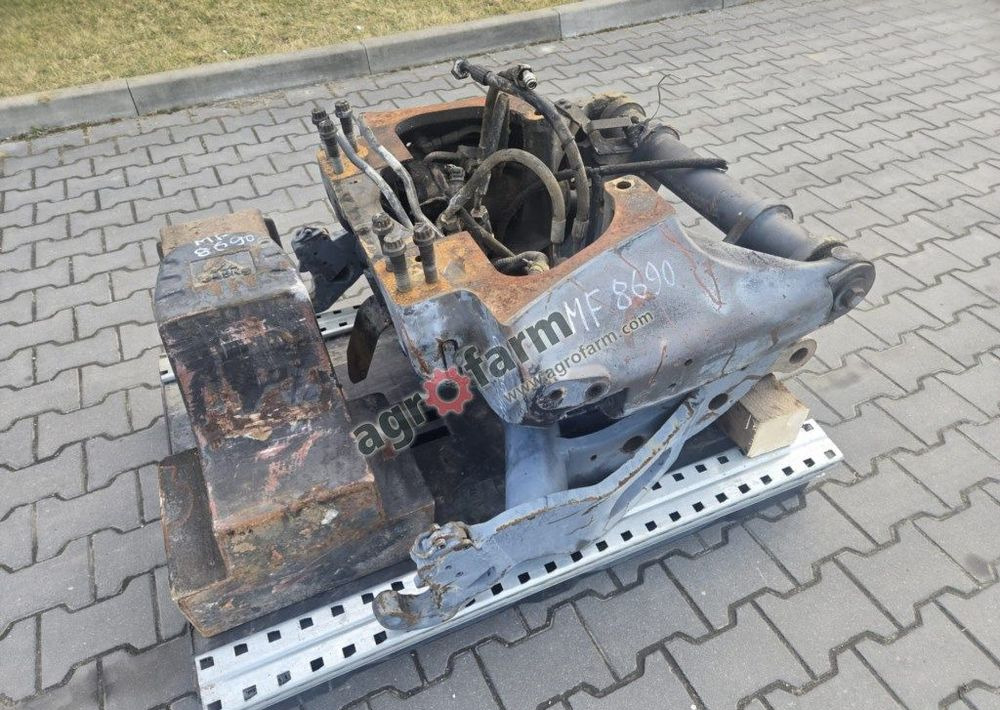 TUZ, przedni podnośnik, Massey Ferguson 8690 - Pièces de rechange: photos 1 TUZ, przedni podnośnik, Massey Ferguson 8690 - Pièces de rechange: photos 1