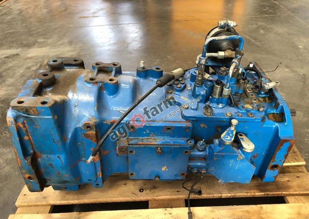 Skrzynia biegów Ford 7840 F0NN7003FD - Boîte de vitesse: photos 4 Skrzynia biegów Ford 7840 F0NN7003FD - Boîte de vitesse: photos 4