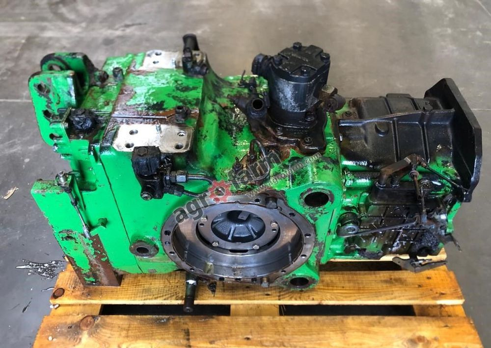 Tylny most John Deere 6110 L115877 - Boîte de vitesse: photos 4 Tylny most John Deere 6110 L115877 - Boîte de vitesse: photos 4