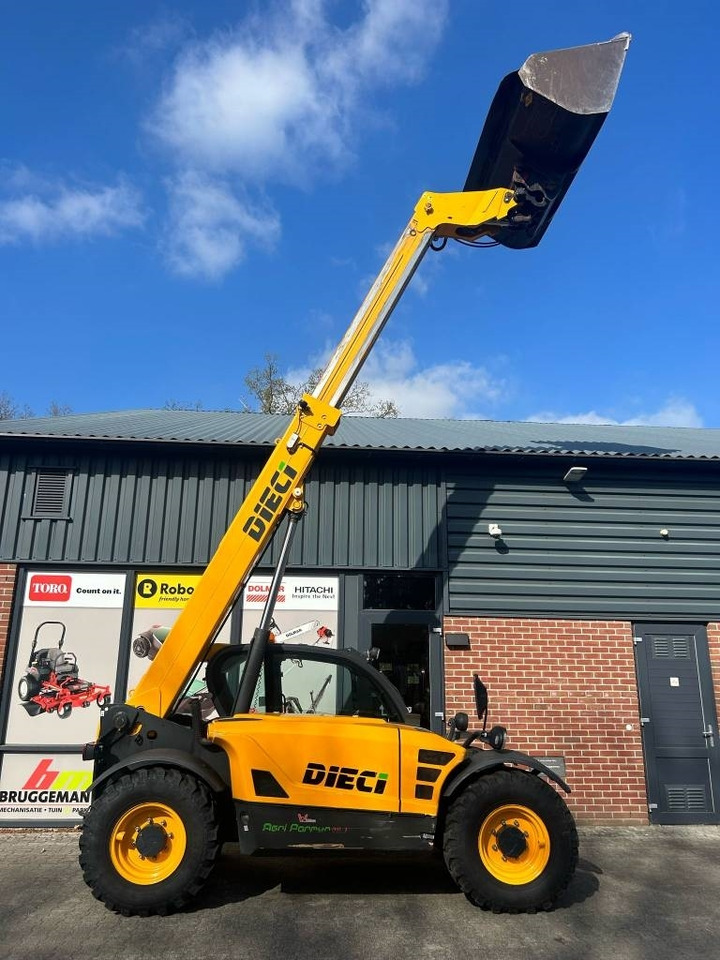 Dieci Agri Farmer 28.7 - Chariot télescopique: photos 5 Dieci Agri Farmer 28.7 - Chariot télescopique: photos 5