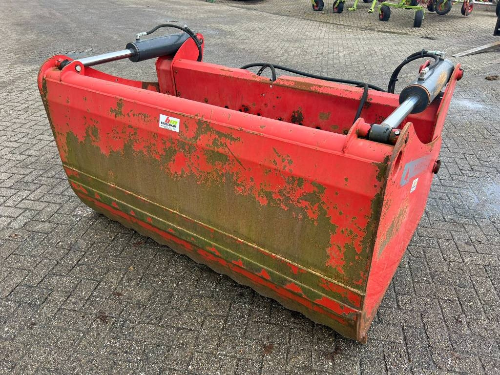 Mammut SB195M - Matériel d'élevage: photos 1 Mammut SB195M - Matériel d'élevage: photos 1