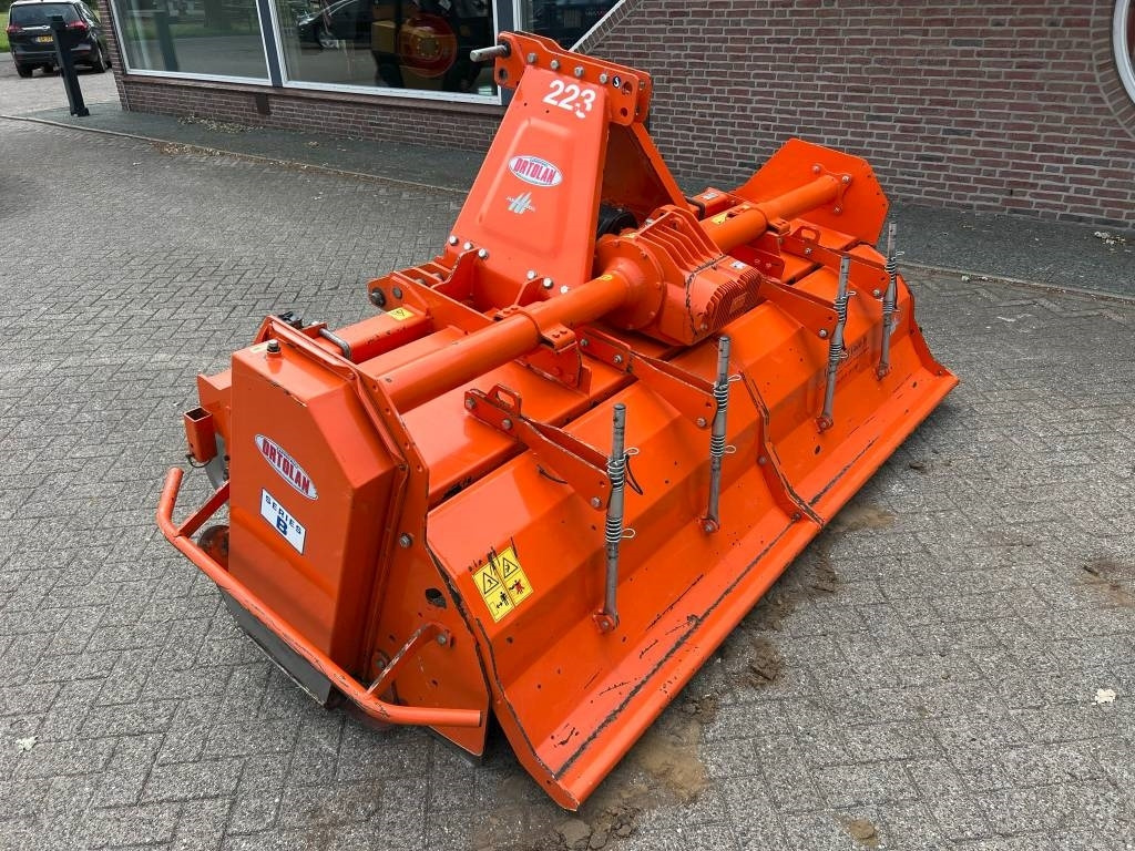 Ortolan BC 250 Frees - Outils du sol: photos 2 Ortolan BC 250 Frees - Outils du sol: photos 2