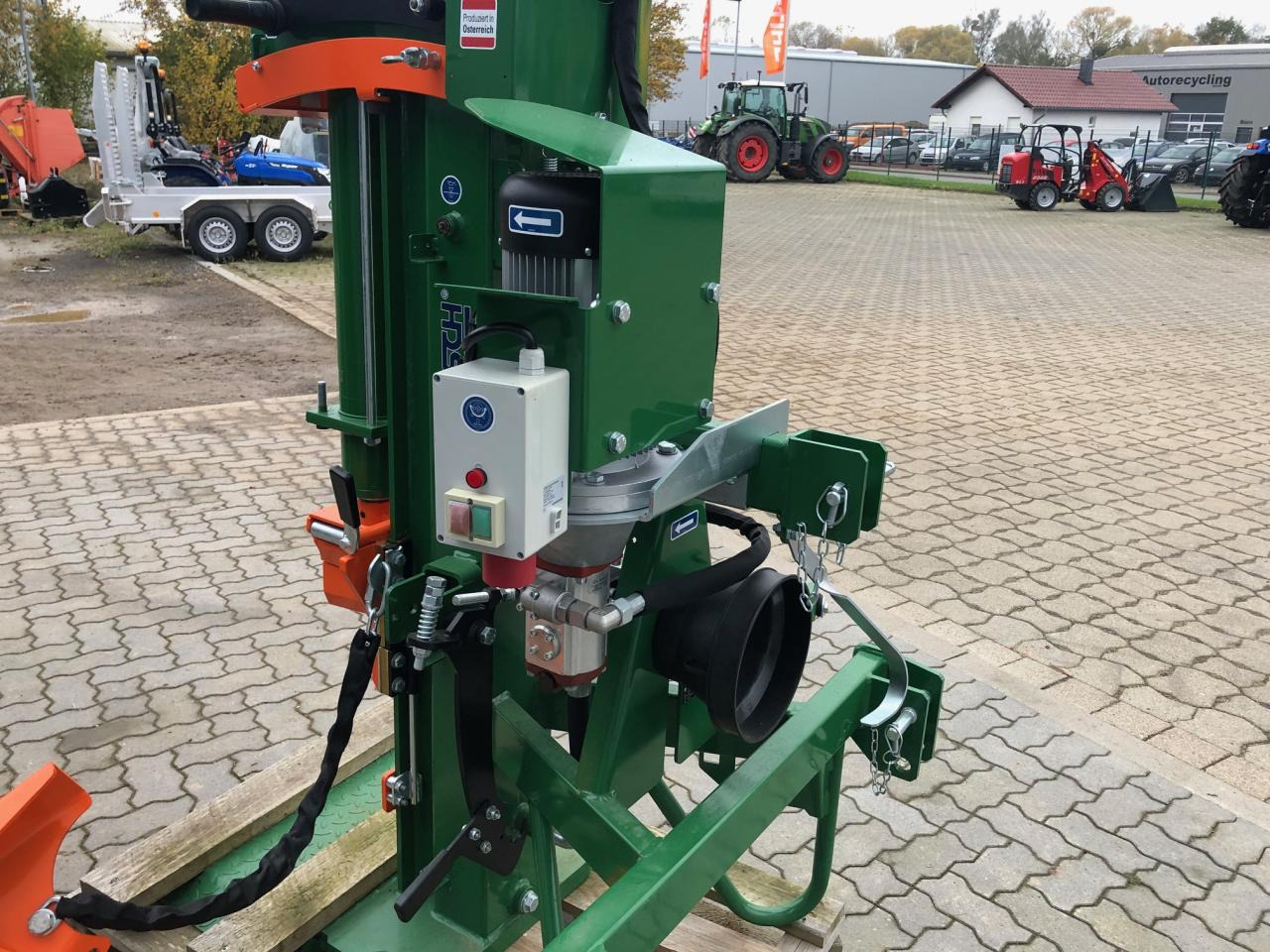 Posch HydroCombi 18 Stehendspalter ZW + E - Fendeuse de bûches: photos 3 Posch HydroCombi 18 Stehendspalter ZW + E - Fendeuse de bûches: photos 3
