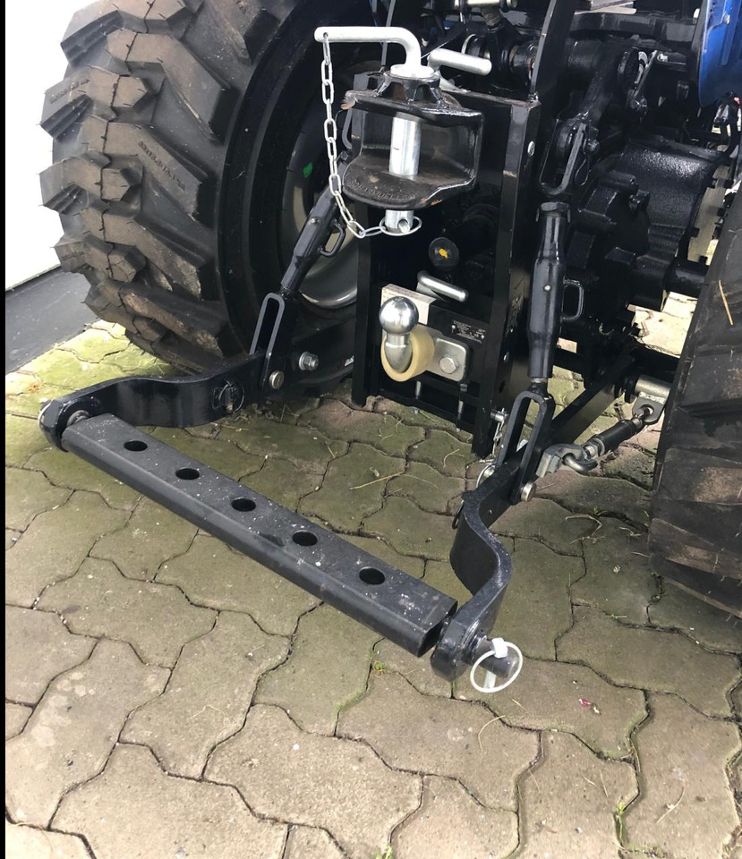 Solis 26+ Seitenschalter - Tracteur agricole: photos 4 Solis 26+ Seitenschalter - Tracteur agricole: photos 4