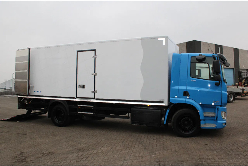 DAF CF 330 + EURO 6 + LIFT + 20T - Camion frigorifique: photos 4 DAF CF 330 + EURO 6 + LIFT + 20T - Camion frigorifique: photos 4