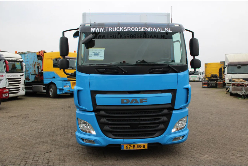 DAF CF 330 + EURO 6 + LIFT + 20T - Camion frigorifique: photos 2 DAF CF 330 + EURO 6 + LIFT + 20T - Camion frigorifique: photos 2