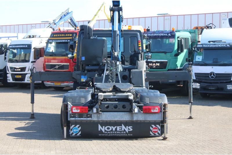 DAF CF 430 + COPMA 24TON/M + REMOTE + 6X2 STEERING + EURO 6 - Camion grue: photos 5 DAF CF 430 + COPMA 24TON/M + REMOTE + 6X2 STEERING + EURO 6 - Camion grue: photos 5
