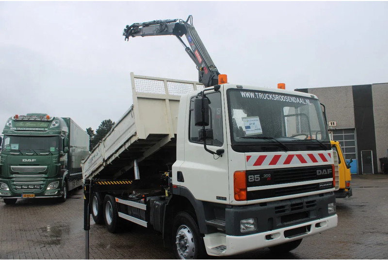 DAF Kipper 6x4 + SPRING + EURO 1 + no CRANE + Manuel + BE apk 09-2024 - Camion benne: photos 3 DAF Kipper 6x4 + SPRING + EURO 1 + no CRANE + Manuel + BE apk 09-2024 - Camion benne: photos 3