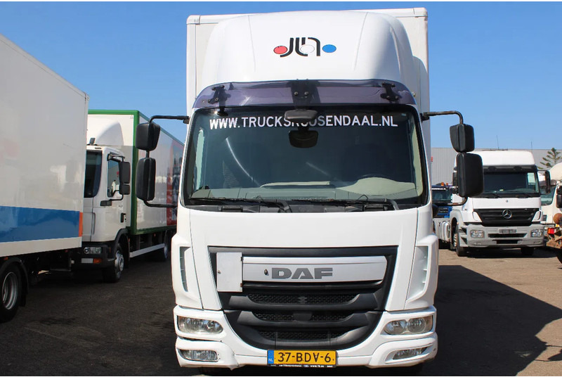 DAF LF 210 + EURO 6 + LIFT - Camion fourgon: photos 3 DAF LF 210 + EURO 6 + LIFT - Camion fourgon: photos 3