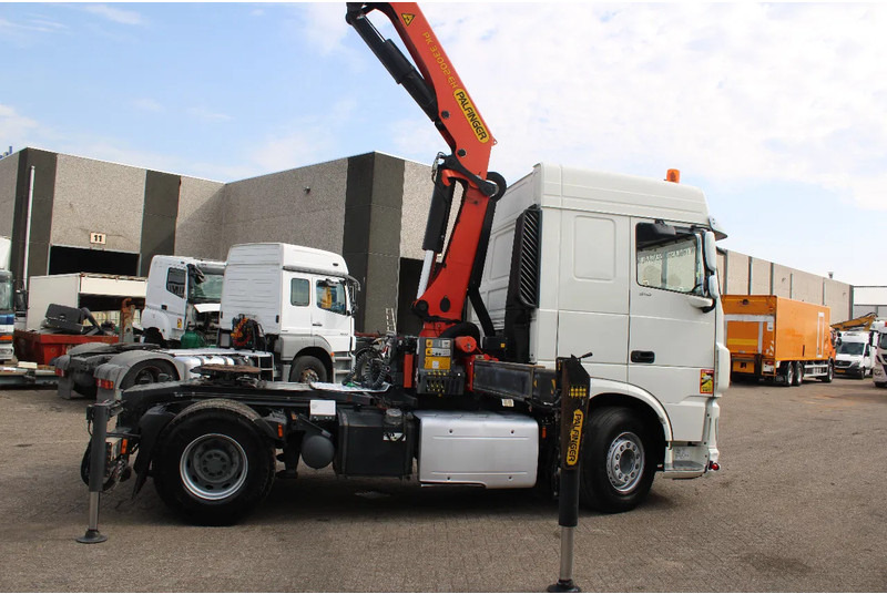DAF XF 106.510 + PALFINGER 330002EH + EURO 6 - Camion grue: photos 4 DAF XF 106.510 + PALFINGER 330002EH + EURO 6 - Camion grue: photos 4