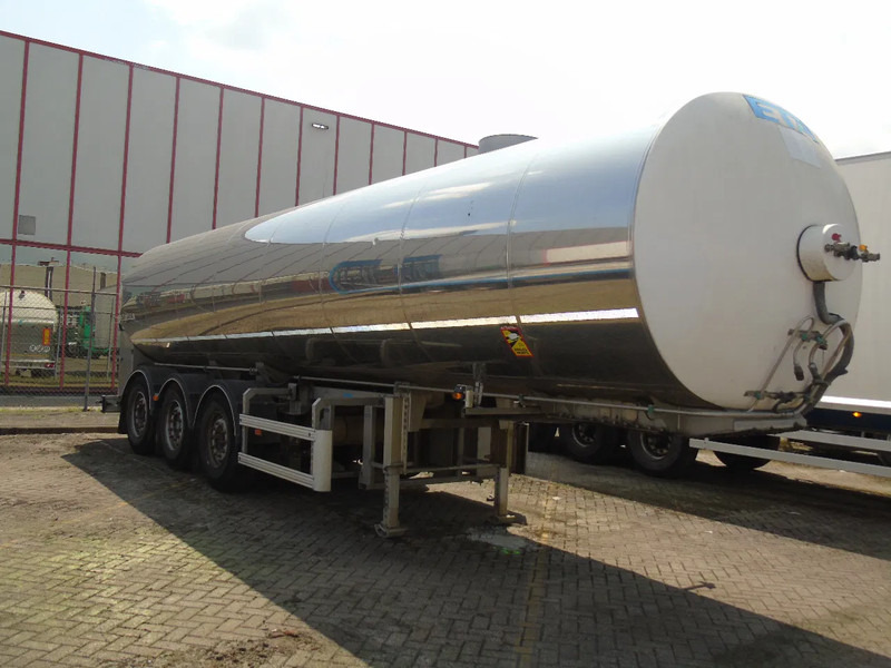 ETA 29.000 LITER + INOX + MILK + WATER - Semi-remorque citerne: photos 2 ETA 29.000 LITER + INOX + MILK + WATER - Semi-remorque citerne: photos 2