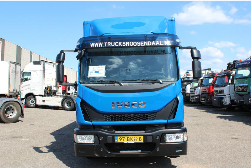 Iveco Eurocargo 120E21 + 5.20 METER + 12 T + LIFT - Camion fourgon: photos 2 Iveco Eurocargo 120E21 + 5.20 METER + 12 T + LIFT - Camion fourgon: photos 2