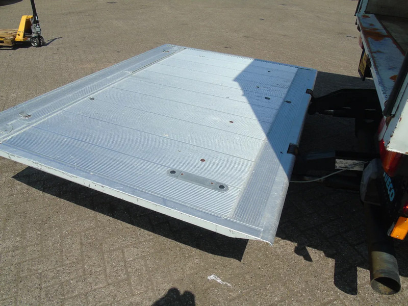 Iveco ML 75 E18 + MANUAL + EURO 5 - Camion fourgon: photos 5 Iveco ML 75 E18 + MANUAL + EURO 5 - Camion fourgon: photos 5