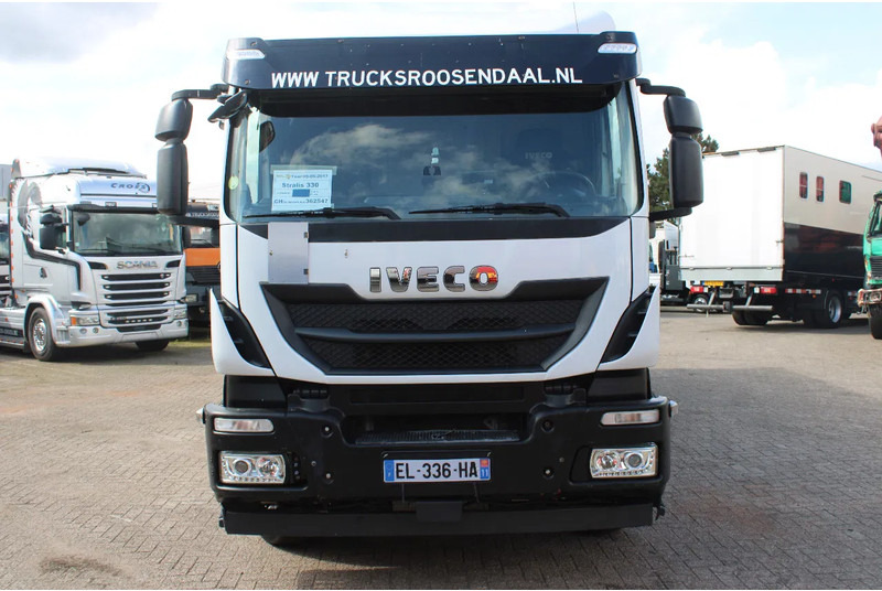 Iveco Stralis 330 + EURO 6 + NICE TRUCK + 19T - Camion fourgon: photos 2 Iveco Stralis 330 + EURO 6 + NICE TRUCK + 19T - Camion fourgon: photos 2