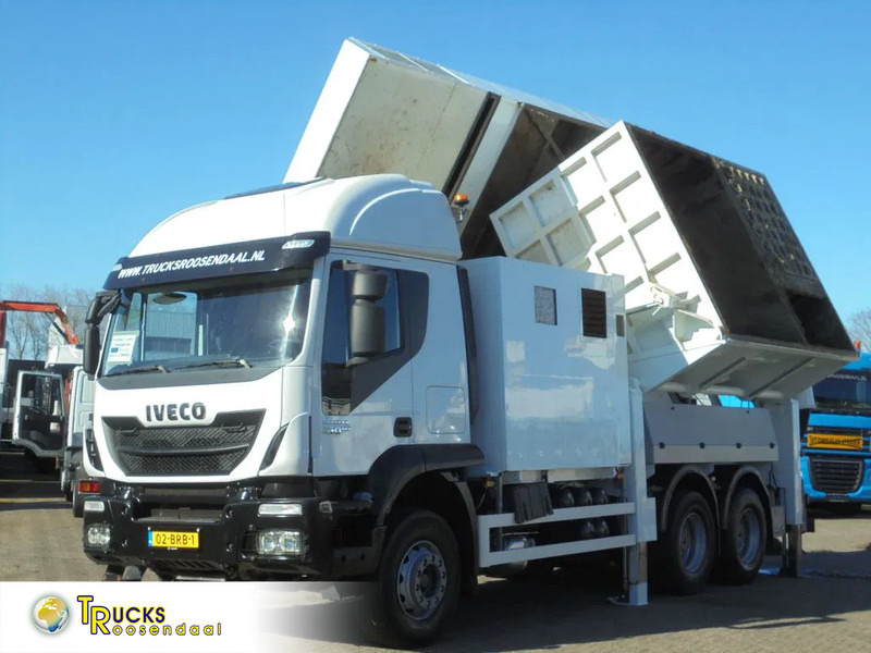 Iveco Trakker 450 + Euro 5 + Zandzuiger + Manual + 6x4 + Remote - Camion hydrocureur: photos 1 Iveco Trakker 450 + Euro 5 + Zandzuiger + Manual + 6x4 + Remote - Camion hydrocureur: photos 1
