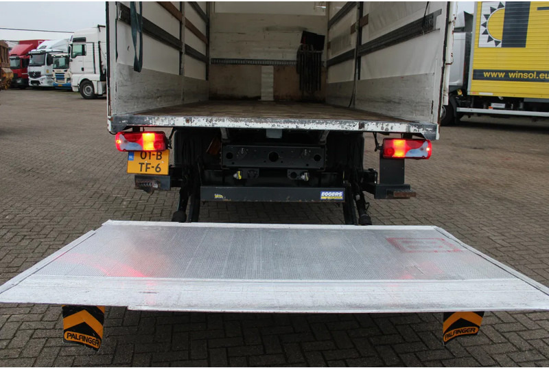 Camion fourgon MAN TGL 8.220 + EURO 6 + LIFT: photos 16 Camion fourgon MAN TGL 8.220 + EURO 6 + LIFT: photos 16