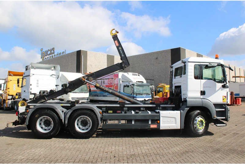 MAN TGS 26.460 + 6X2 + EURO 6 + 8 PIECES IN STOCK - Camion ampliroll: photos 3 MAN TGS 26.460 + 6X2 + EURO 6 + 8 PIECES IN STOCK - Camion ampliroll: photos 3