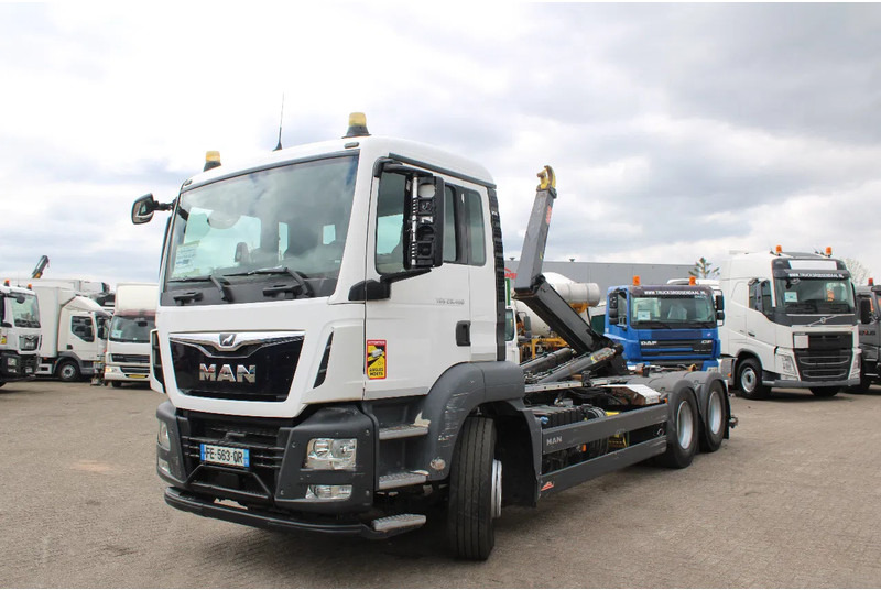 MAN TGS 28.460 + 6X2 + PERFECT CONDITION!! 3 X IN STOCK - Camion ampliroll: photos 2 MAN TGS 28.460 + 6X2 + PERFECT CONDITION!! 3 X IN STOCK - Camion ampliroll: photos 2
