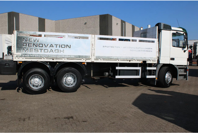 Mercedes-Benz Actros 2640 + 3 PEDALS + 6X4 - Camion plateau: photos 3 Mercedes-Benz Actros 2640 + 3 PEDALS + 6X4 - Camion plateau: photos 3