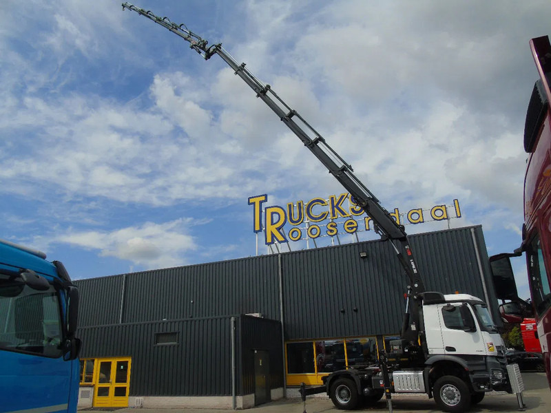 Mercedes-Benz Arocs 2051 + 4X4 + HIAB 302 E6 / JIB 70 X 4 + 10 EXTENTSIONS (512hours) - Camion grue: photos 2 Mercedes-Benz Arocs 2051 + 4X4 + HIAB 302 E6 / JIB 70 X 4 + 10 EXTENTSIONS (512hours) - Camion grue: photos 2
