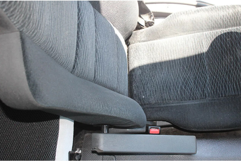 Châssis cabine Mercedes-Benz Atego 1224 + euro 6 + 6 CYLINDER: photos 10