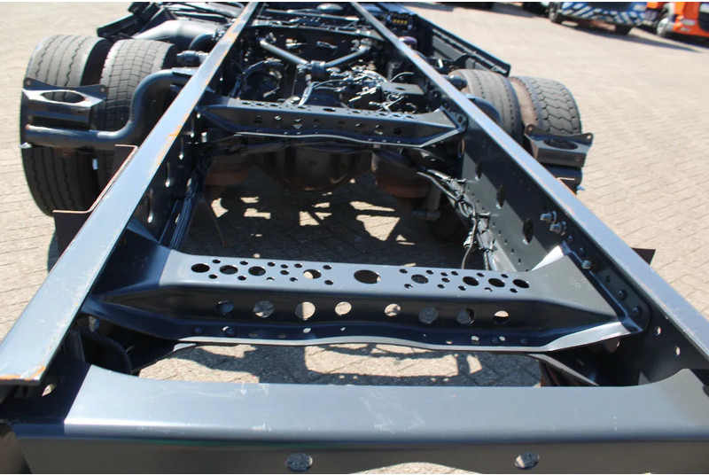 Châssis cabine Mercedes-Benz Atego 1224 + euro 6 + 6 CYLINDER: photos 17