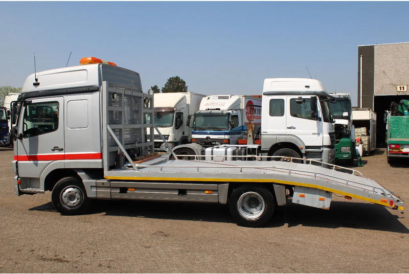 Mercedes-Benz Atego 823 + MANUAL + WINCH + PERFECT TRUCK - Camion porte-voitures: photos 3 Mercedes-Benz Atego 823 + MANUAL + WINCH + PERFECT TRUCK - Camion porte-voitures: photos 3