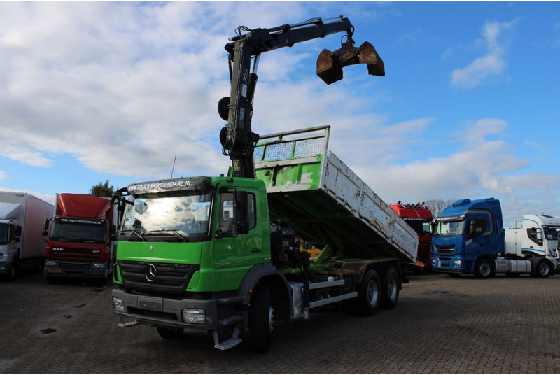 Mercedes-Benz Axor 2633 + TIPPER + HIAB 144 + REMOTE + MANUAL + 6x4 - Camion benne, Camion grue: photos 2 Mercedes-Benz Axor 2633 + TIPPER + HIAB 144 + REMOTE + MANUAL + 6x4 - Camion benne, Camion grue: photos 2