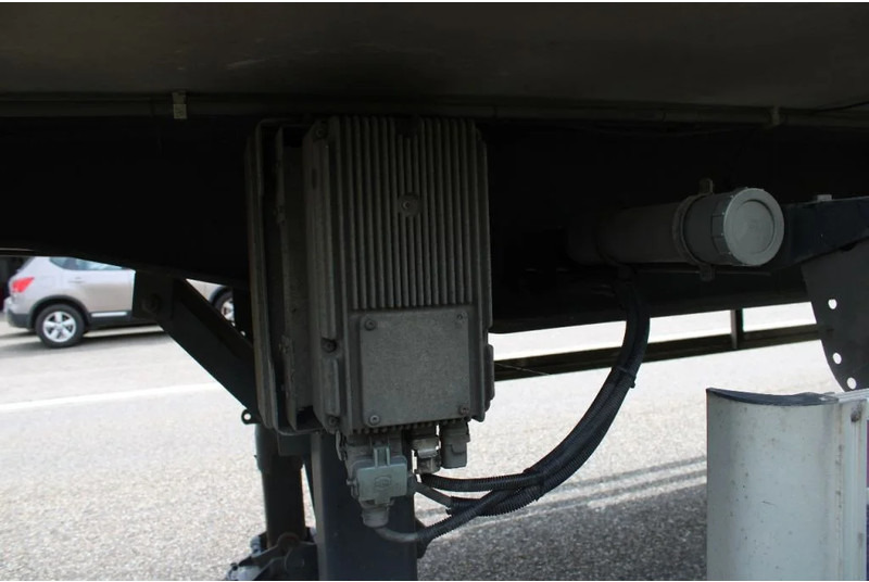 Semi-remorque frigorifique Pacton 1x SAF + frigo + lift: photos 10