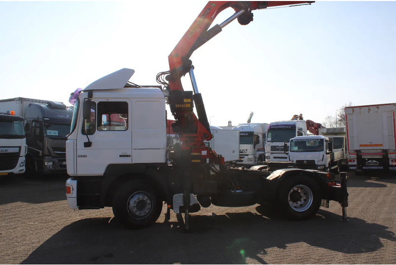MAN 19.414 F2000 reserved !! + PALFINGER PK35000 F + EURO 2 + MANUAL - Tracteur routier: photos 4 MAN 19.414 F2000 reserved !! + PALFINGER PK35000 F + EURO 2 + MANUAL - Tracteur routier: photos 4