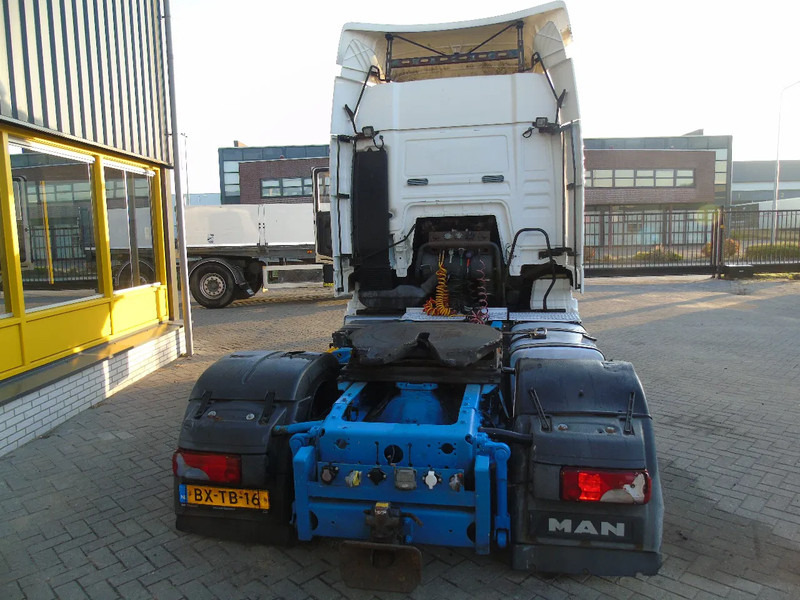 MAN TGA 18.400 + mega + manual + SPOILER - Tracteur routier: photos 5 MAN TGA 18.400 + mega + manual + SPOILER - Tracteur routier: photos 5
