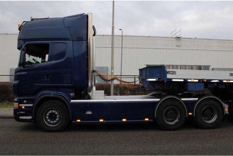 Scania R580 V8 + 6X4 - Tracteur routier: photos 2 Scania R580 V8 + 6X4 - Tracteur routier: photos 2