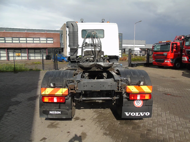 Volvo FMX 420 + 4X4 + MANUAL + EURO 5 + RETARDER + PTO - Tracteur routier: photos 5 Volvo FMX 420 + 4X4 + MANUAL + EURO 5 + RETARDER + PTO - Tracteur routier: photos 5