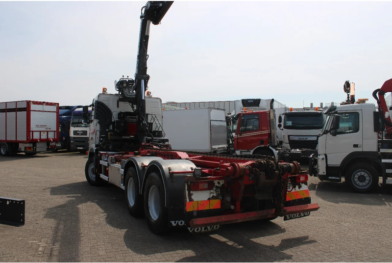 Volvo FH 12.440 +6X4+ HIAB 166E3 PRO + EURO 5 + MANUAL - Camion grue: photos 5 Volvo FH 12.440 +6X4+ HIAB 166E3 PRO + EURO 5 + MANUAL - Camion grue: photos 5