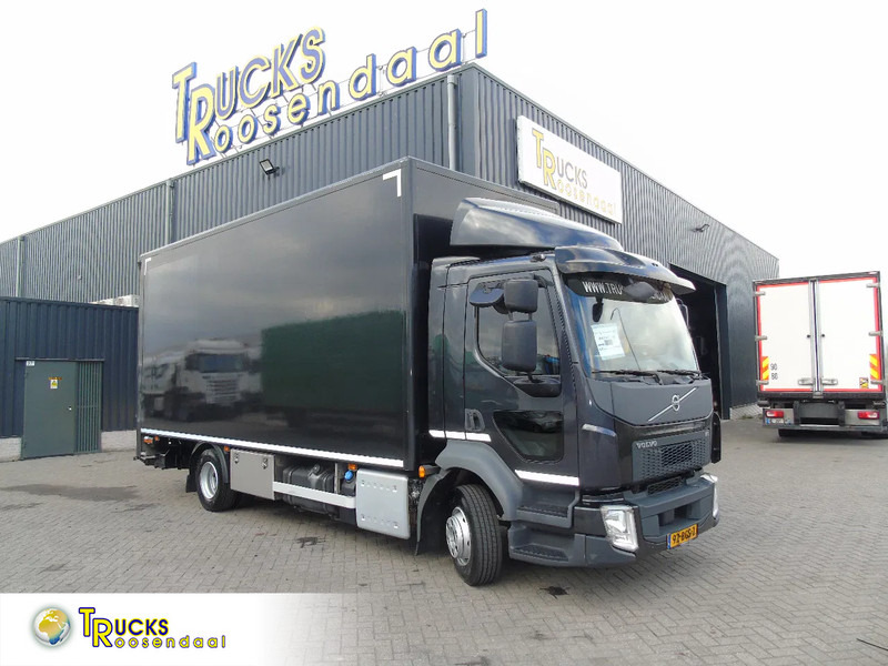 Volvo FL 10.210 + EURO 6 + LIFT - Camion fourgon: photos 1 Volvo FL 10.210 + EURO 6 + LIFT - Camion fourgon: photos 1