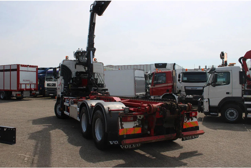 Volvo FM 12.440 +6X4+ HIAB 166E3 PRO + EURO 5 + MANUAL - Camion - système de câble, Camion grue: photos 5 Volvo FM 12.440 +6X4+ HIAB 166E3 PRO + EURO 5 + MANUAL - Camion - système de câble, Camion grue: photos 5