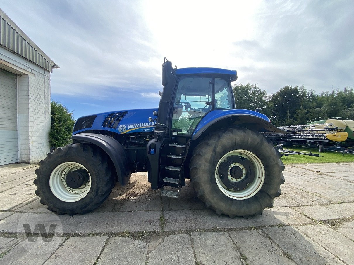 New Holland T 8.380 UC - Tracteur agricole: photos 2 New Holland T 8.380 UC - Tracteur agricole: photos 2