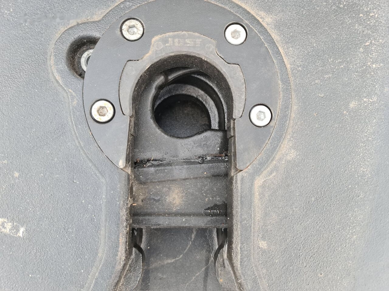 Jost JSK37ME140E1W JSK 37ME 140 12981641 MP 0815-074 - Sellette d'attelage pour Camion: photos 4 Jost JSK37ME140E1W JSK 37ME 140 12981641 MP 0815-074 - Sellette d'attelage pour Camion: photos 4