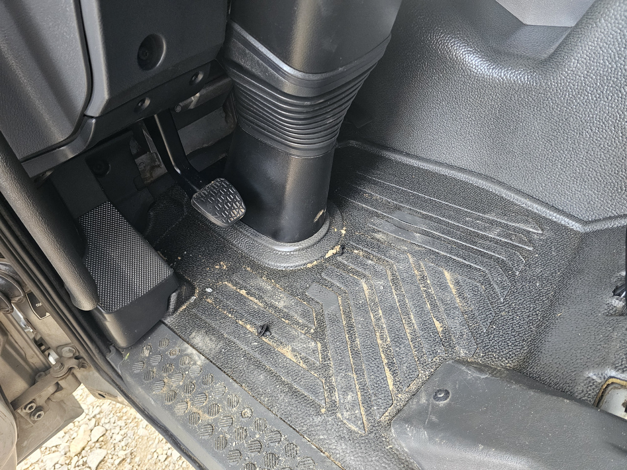 MERCEDES-BENZ ATEGO MP4 EURO 6 / DASHBOARD - RHD to LHD SWITCH SET - Panel de instrumentos: photos 5 MERCEDES-BENZ ATEGO MP4 EURO 6 / DASHBOARD - RHD to LHD SWITCH SET - Panel de instrumentos: photos 5