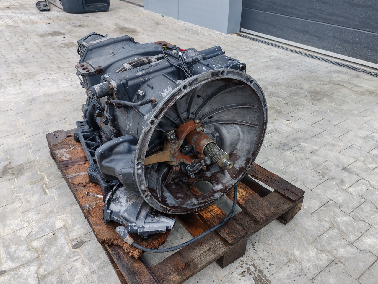 SCANIA GEARBOX / GRSO905 / COMPLETE / WORLDWIDE DELIVERY - Boîte de vitesse: photos 2 SCANIA GEARBOX / GRSO905 / COMPLETE / WORLDWIDE DELIVERY - Boîte de vitesse: photos 2