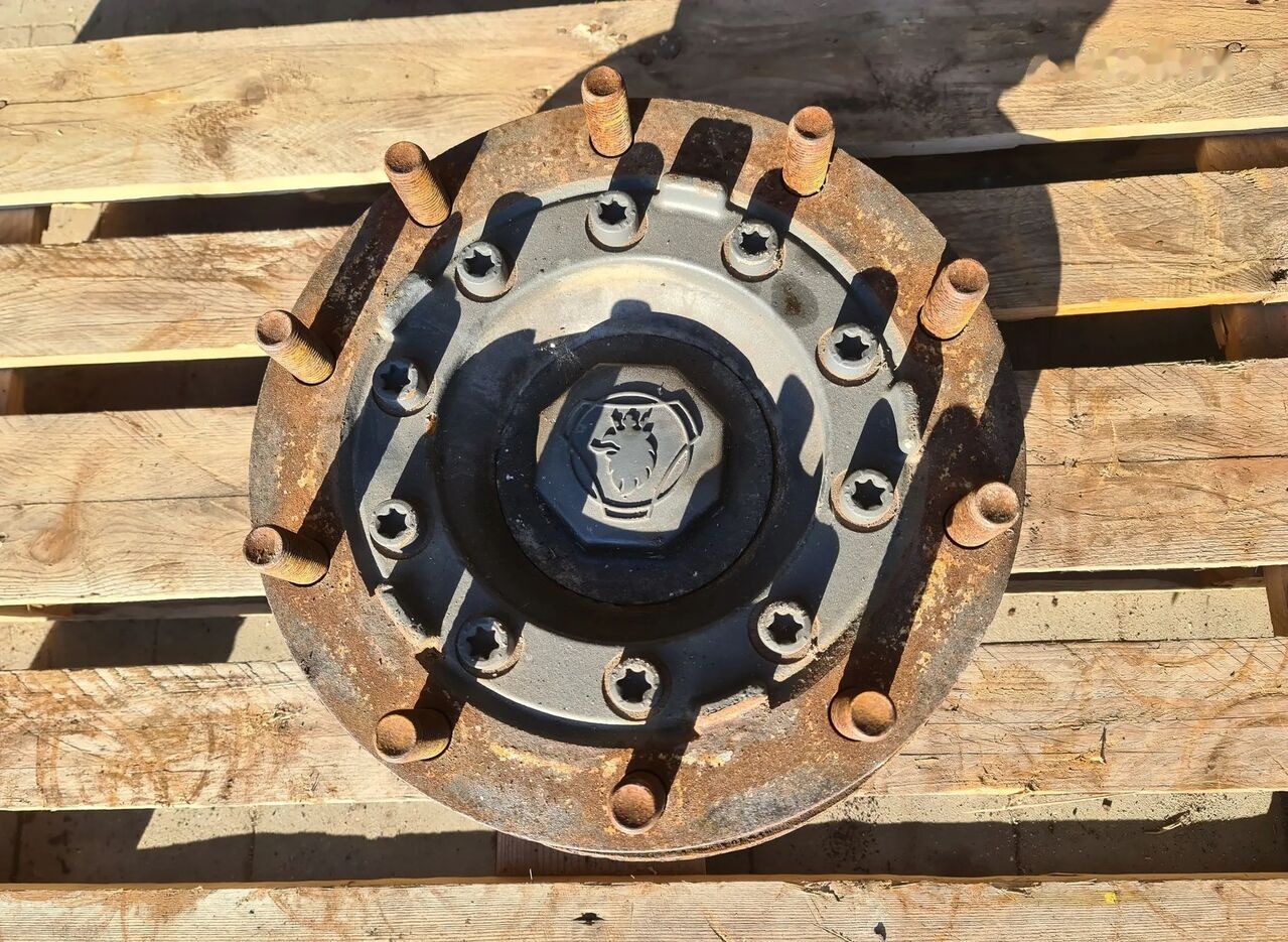 Scania Piasta przód przednia SCANIA R euro 6 Scania R euro 6 truck - Moyeu pour Camion: photos 2 Scania Piasta przód przednia SCANIA R euro 6 Scania R euro 6 truck - Moyeu pour Camion: photos 2