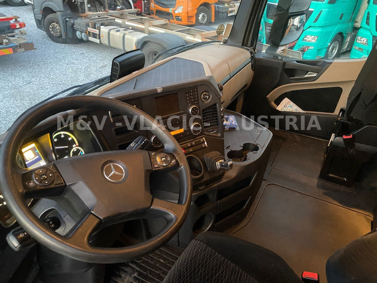 Mercedes-Benz 2542 - Camion porte-conteneur/ Caisse mobile: photos 4 Mercedes-Benz 2542 - Camion porte-conteneur/ Caisse mobile: photos 4