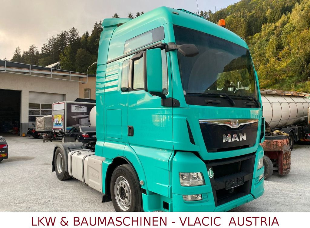MAN THX 18.480 / Retarder / Standklima - Tracteur routier: photos 2 MAN THX 18.480 / Retarder / Standklima - Tracteur routier: photos 2