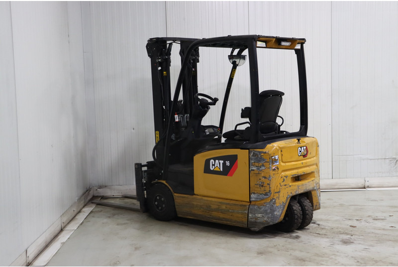 Caterpillar EP16ANT - Chariot élévateur électrique: photos 5 Caterpillar EP16ANT - Chariot élévateur électrique: photos 5