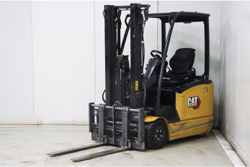 Caterpillar EP16ANT - Chariot élévateur électrique: photos 4 Caterpillar EP16ANT - Chariot élévateur électrique: photos 4